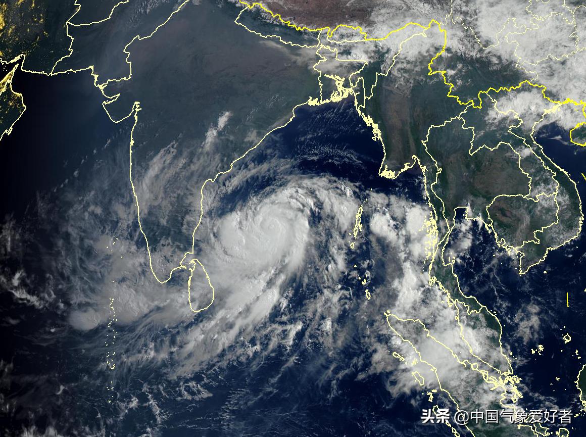 印度洋台风法尼实时,印度台风法尼风眼