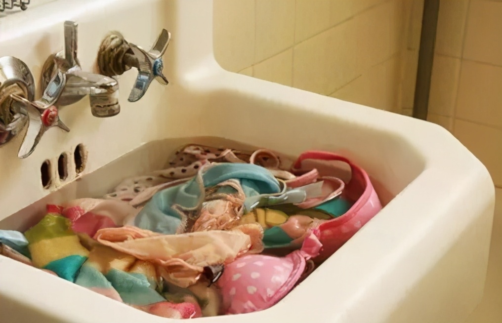 内衣被老婆丢进洗衣机后,丈母娘“炸了”!专家:可以