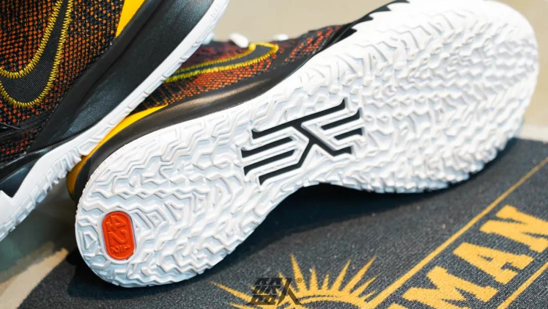 kyrie7球鞋配色,球鞋开箱科比