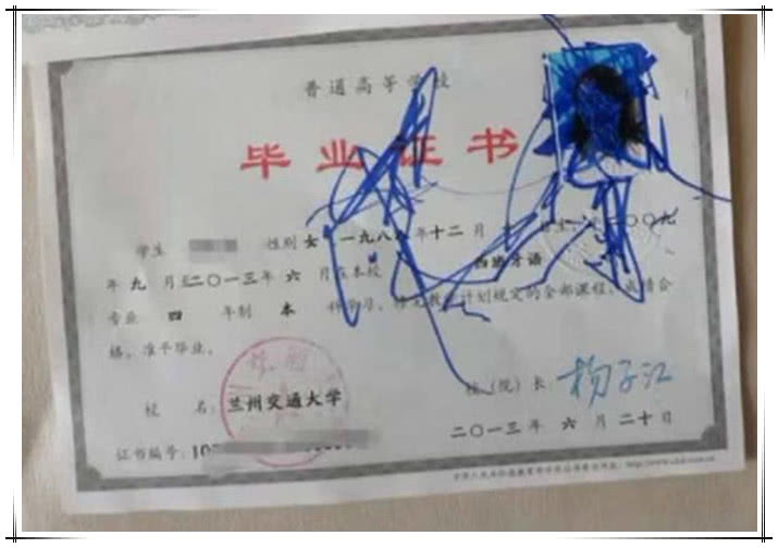 父子一起跪搓衣板,宝爸带娃的下场