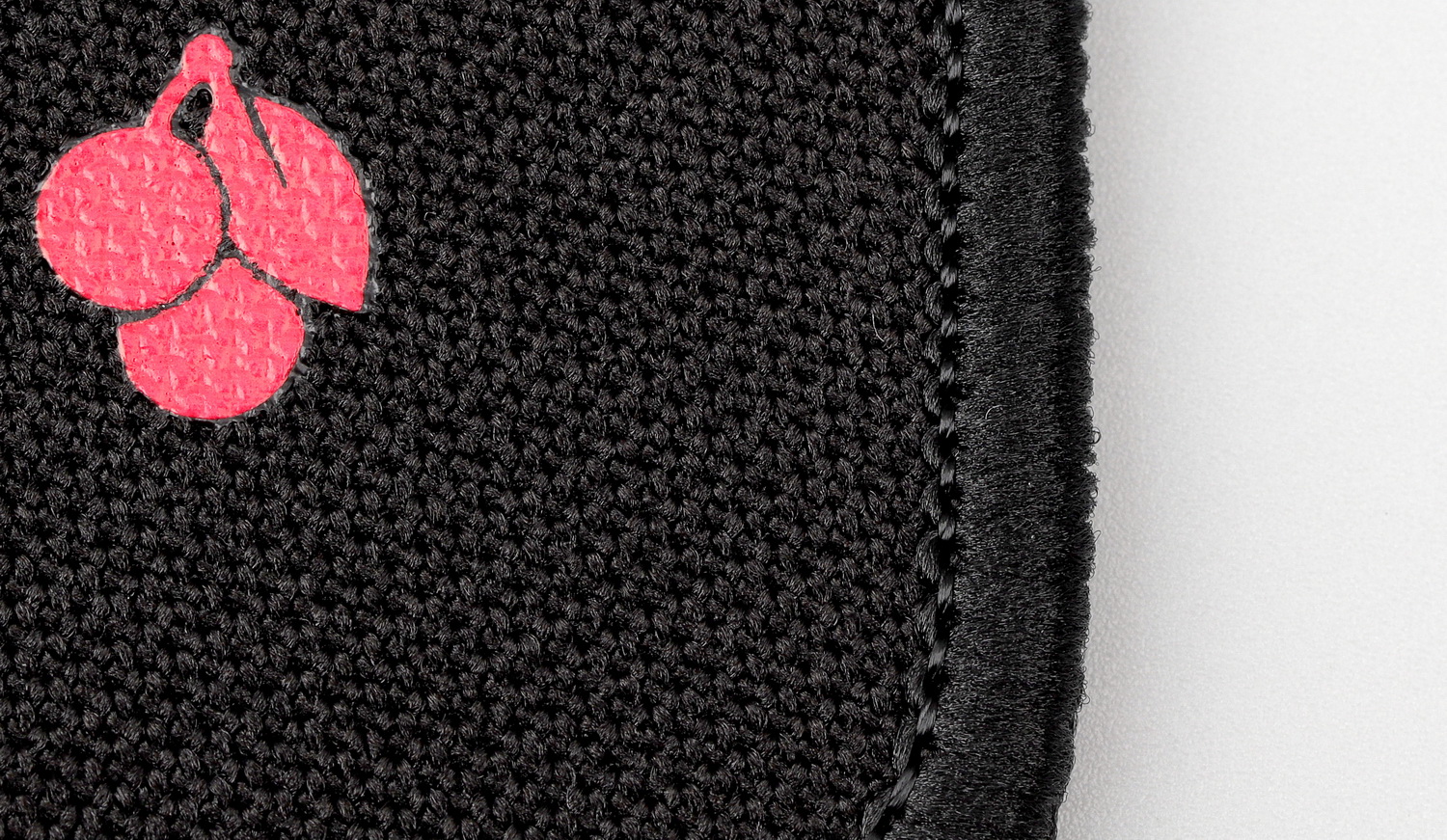 gpw基础鼠标垫测评,鼠标游戏狗屁王