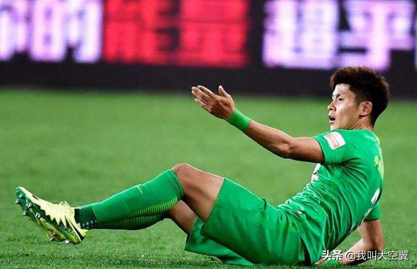 传控遇上密集防守,传控体系让对手碰不到球