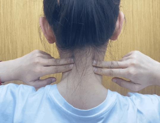 肩颈痛头晕恶心想吐怎么治疗,肩颈疼痛头晕的锻炼方法