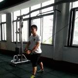 健身房器械使用大全讲解女生,健身房练腿器械使用顺序