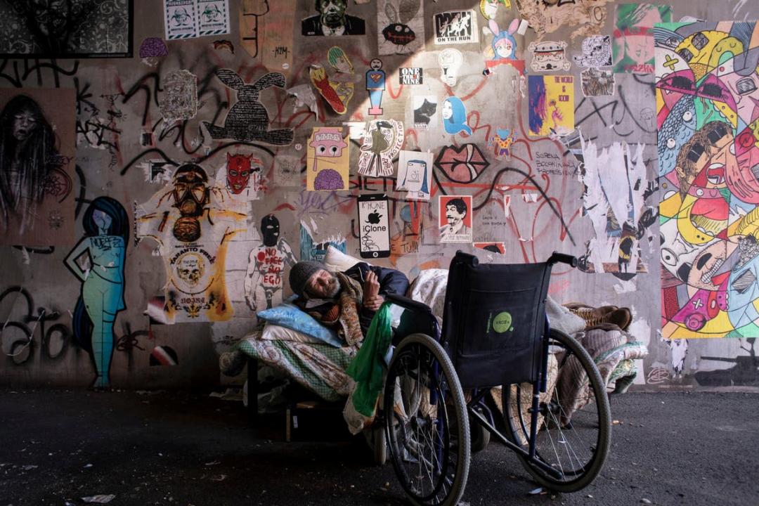 全球疫情严重的时候,全球新冠疫情连续第三周放缓