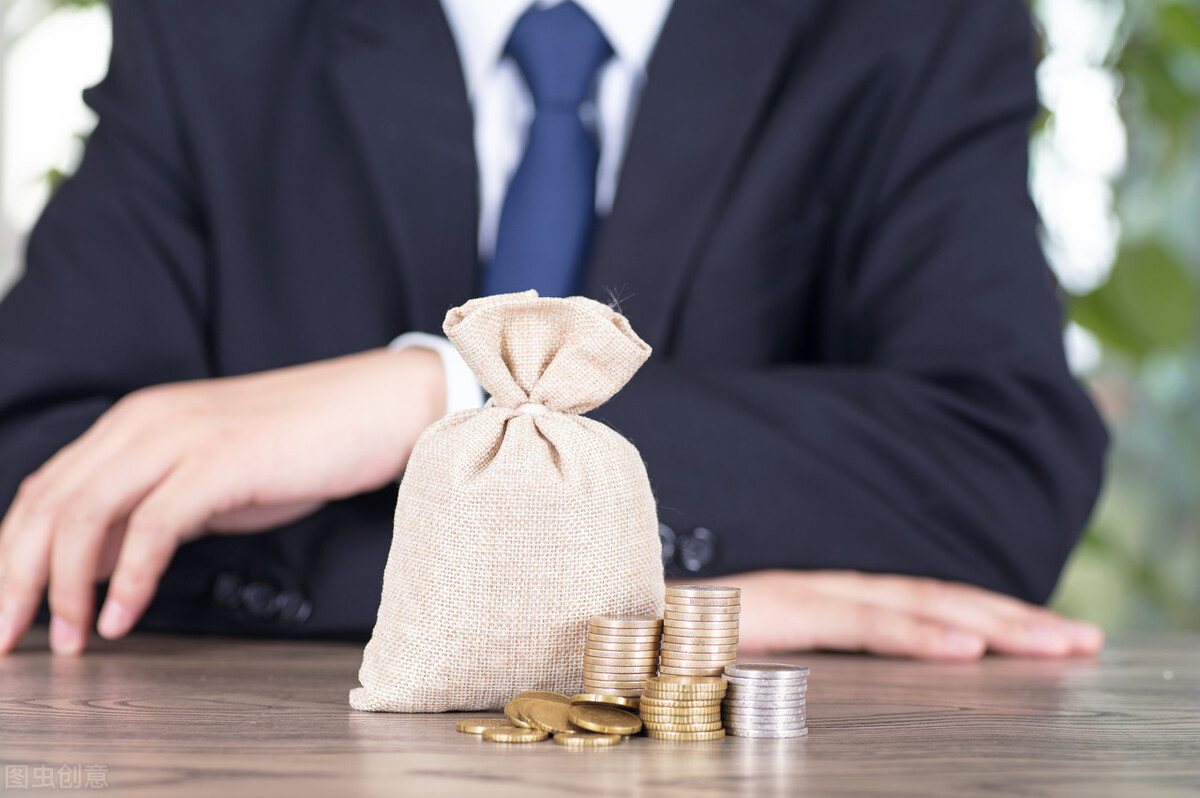 外卖商家隔天收到差评有什么影响,外卖差评有头发商家怎么巧妙回复