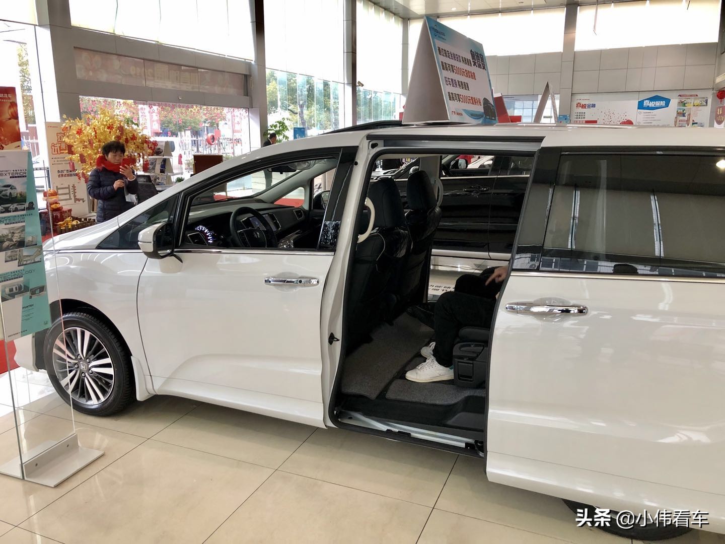 二手奥德赛混动版保值率,奥德赛2022款哪个颜色保值