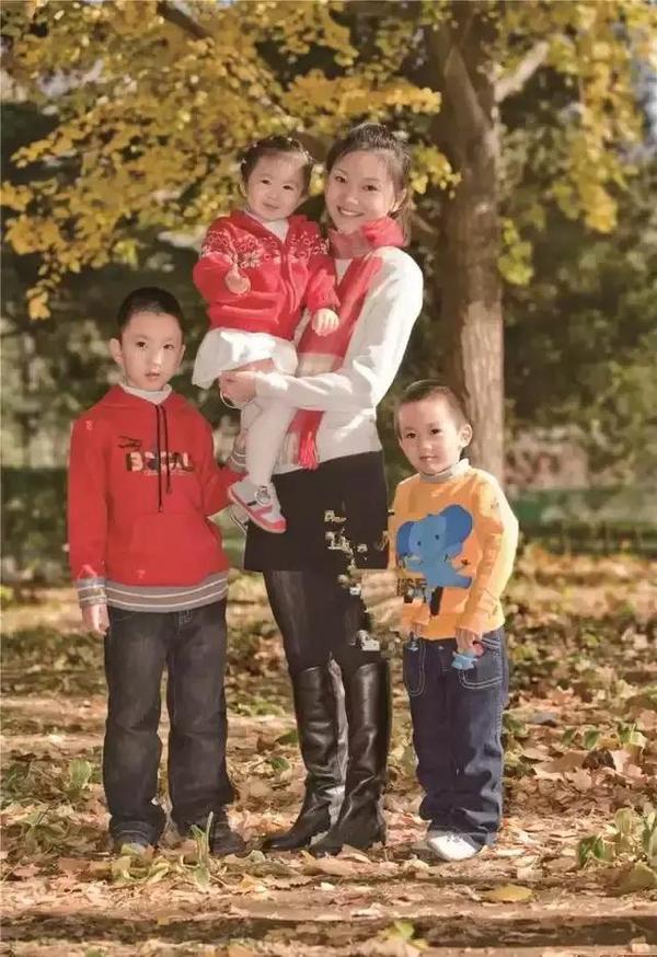 张艺谋巩俐分手前最后一部电影,张艺谋巩俐分手