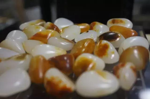 和田玉羊脂,羊脂玉和田