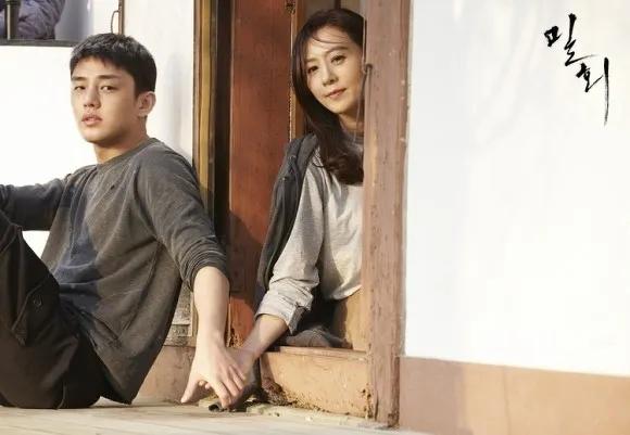 金喜爱《夫妻的世界》狐媚小三、渣男腥夫,这几点让人满肚子火!