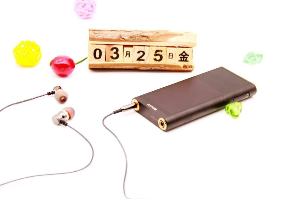 索尼性价比有线耳机,索尼性价比高的游戏