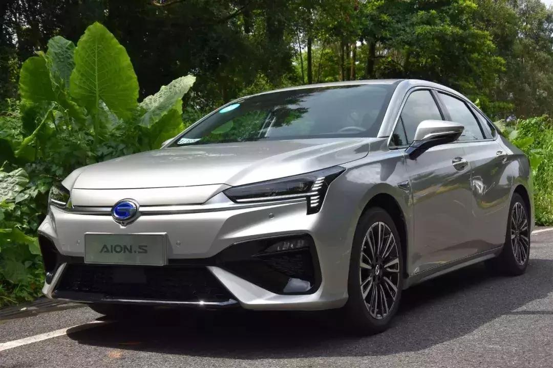 广汽新能源aions按键功能,广汽新能源埃安aions怎么锁车