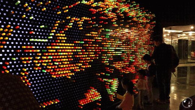 整个上海都是繁华的吗,上海一座美丽的魔都