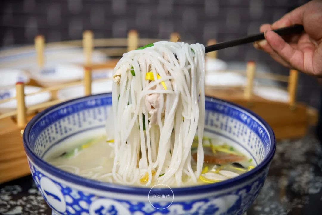 曲靖过桥米线所有门店,曲靖米线多少钱一碗