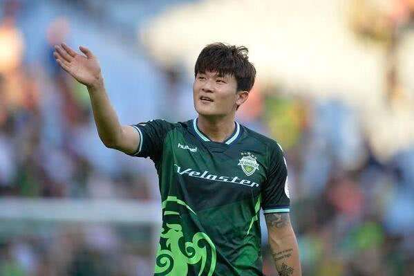 周六有没有足球比赛,周末的足球赛事