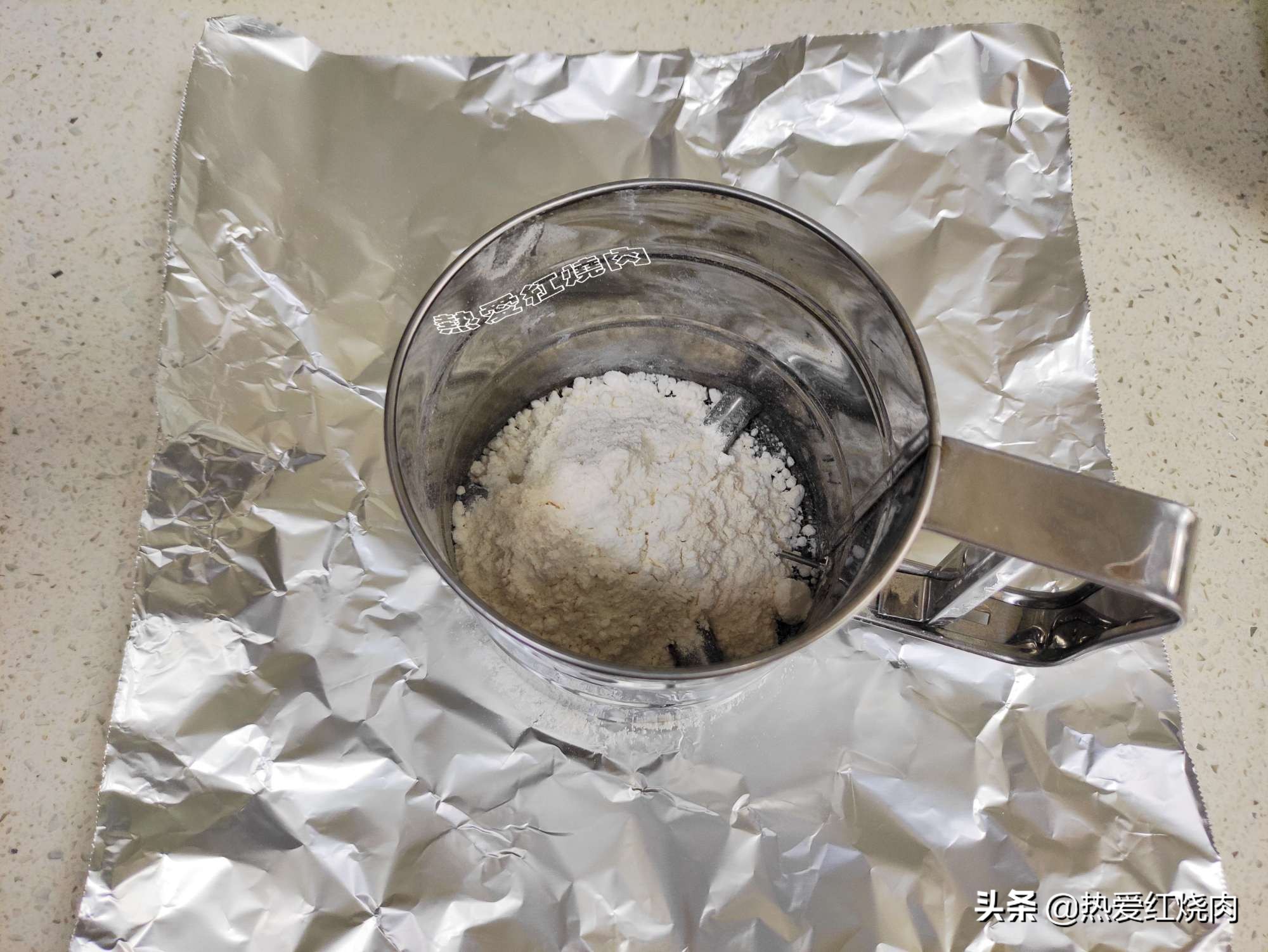 蛋糕卷不出毛巾面是面粉的原因吗,怎么做出毛巾面蛋糕卷