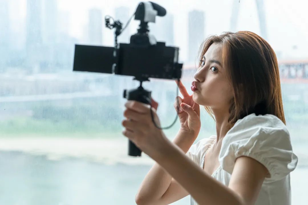 松下g1004k照片,松下g100m43镜头