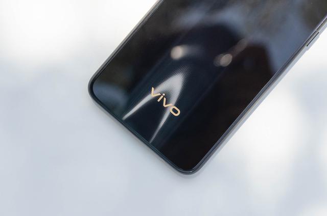 vivoz5手机值得入手吗,vivoz5现在还值得买吗