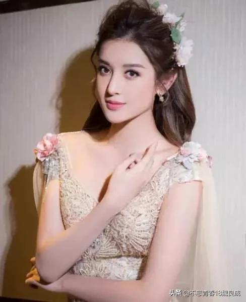 家长群聊暧昧正常吗,别让微信家长群成为暧昧重灾区