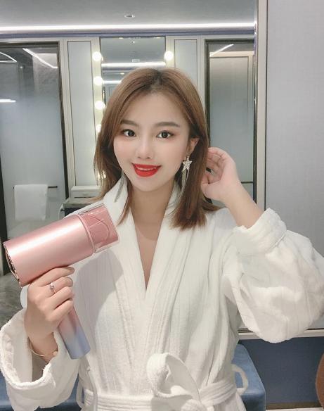 洗头有哪些动作可以洗得很舒服,洗头有几个步骤呢