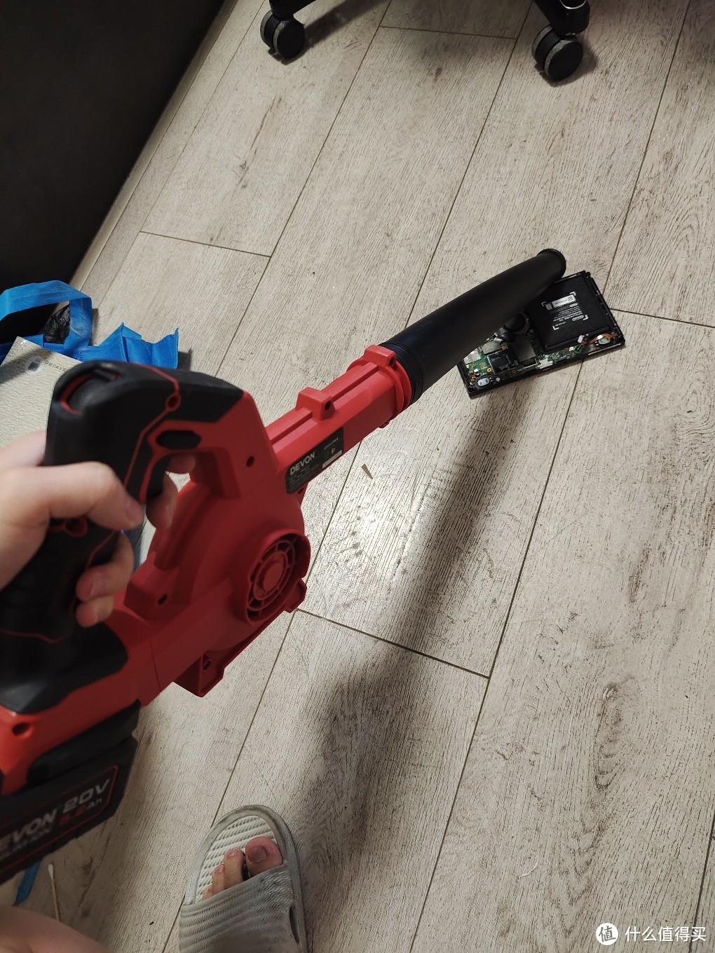 switcholed硬壳怎么拆,switch拆机清灰换硅脂有效果吗