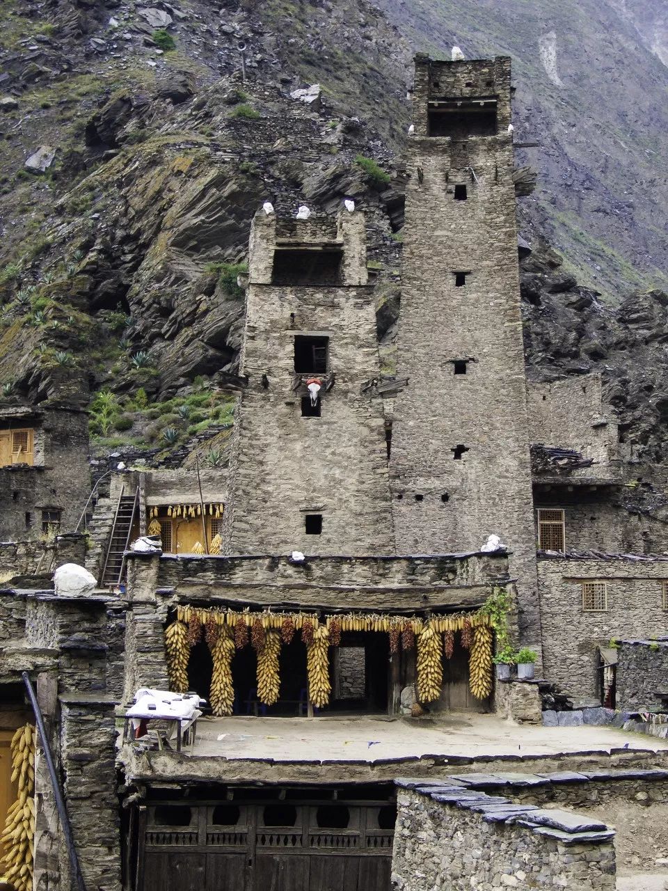 媲美318国道和219国道线路,堪比318美景的国道