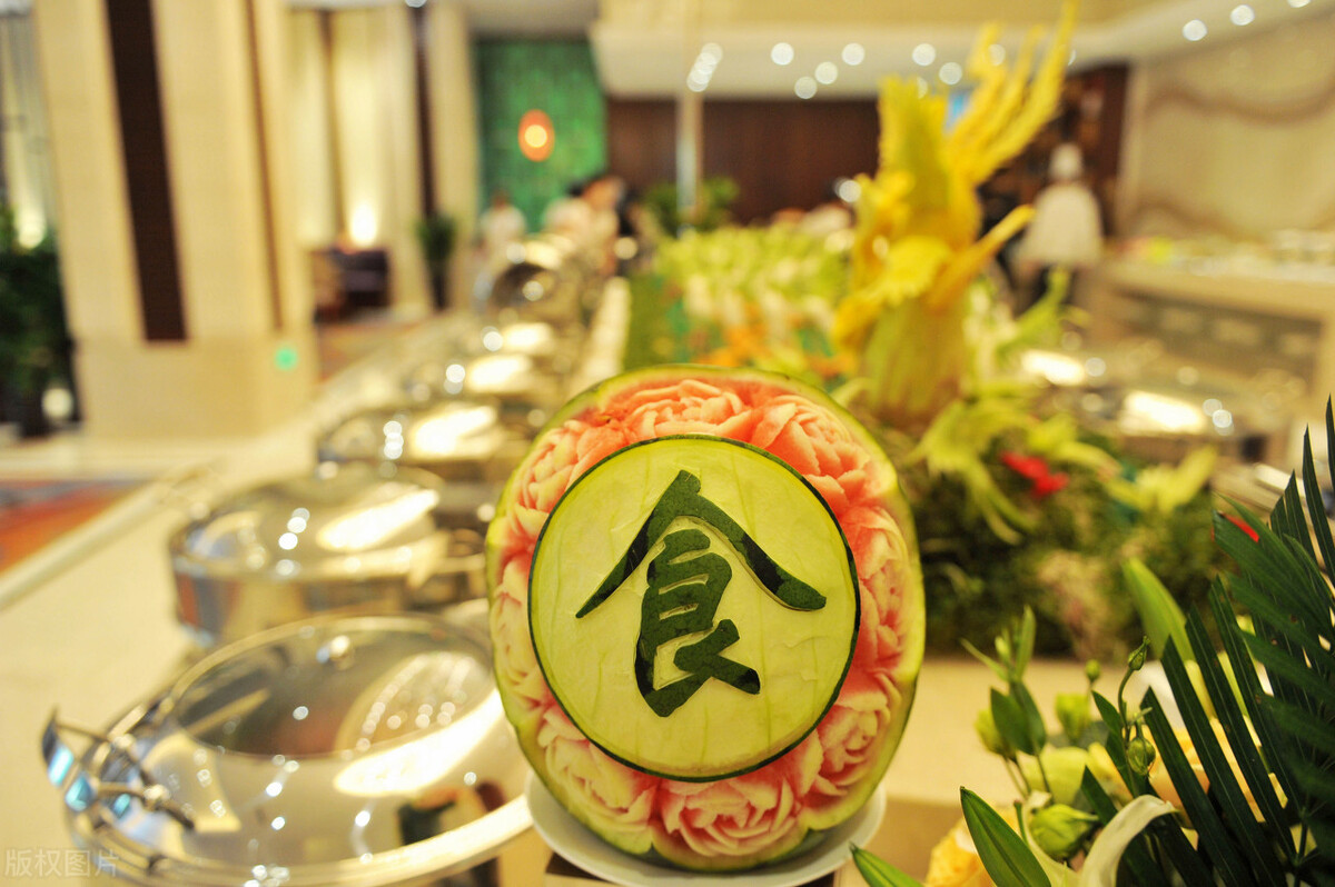 开自助餐厅前景怎么样,自助餐饮生意好做吗