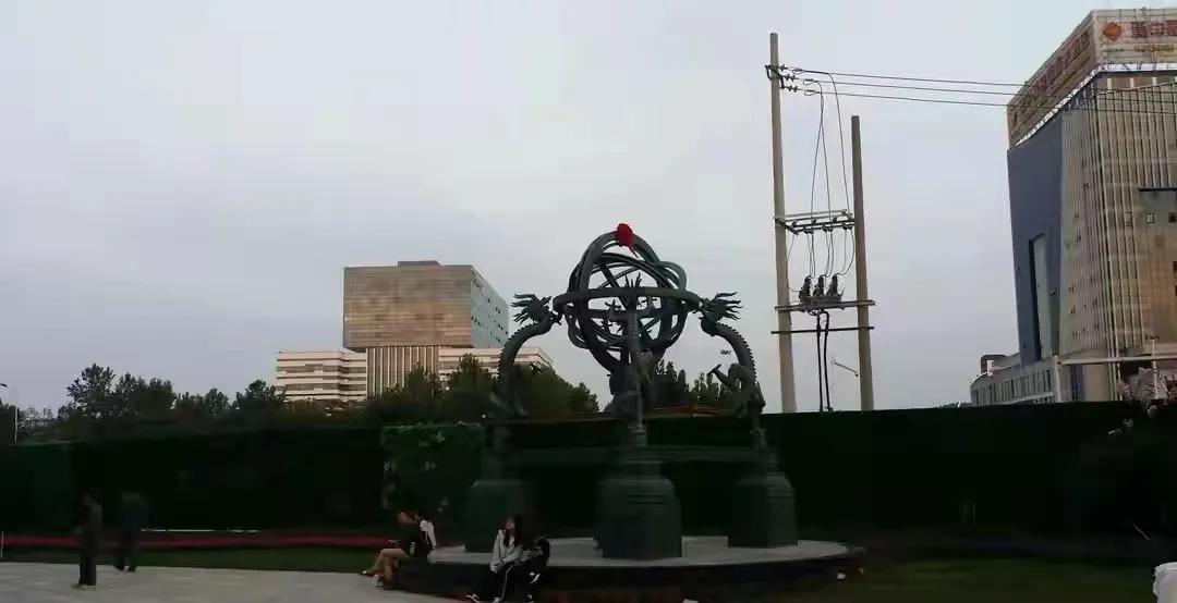 宏图三胞店铺,宏图三胞国潮主题游乐场