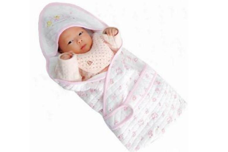 现在天气给宝宝穿什么棉衣,冬季给宝宝买什么保暖衣服