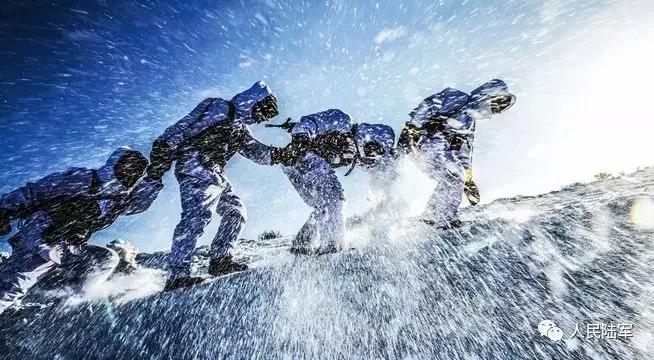 100张中国海防巡逻图,看哭了盘点中国军人的戳泪瞬间