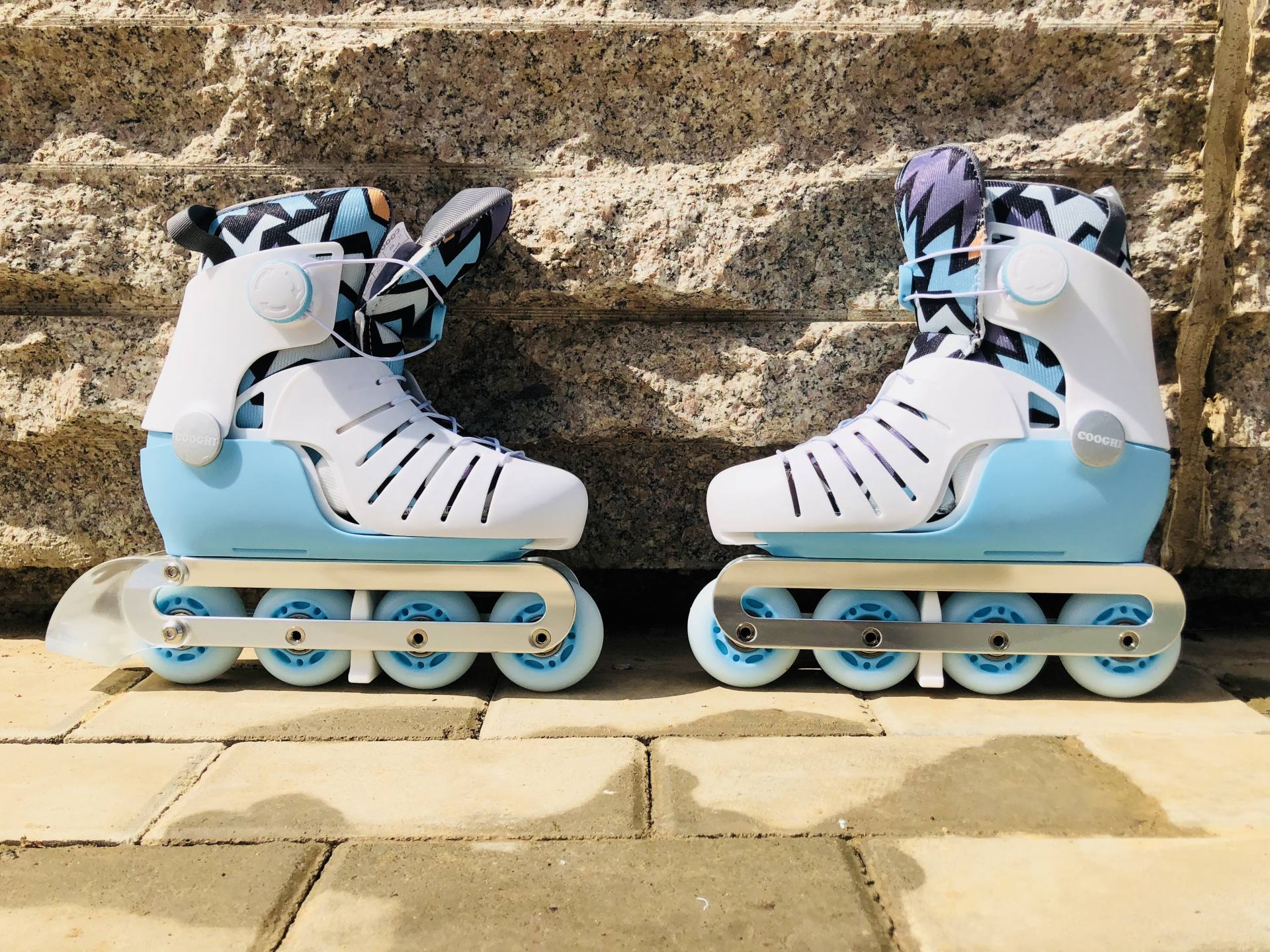 穿上脱不下来的溜冰鞋,穿了就不想脱的轮滑鞋