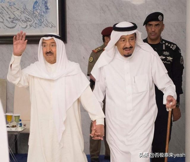 阿拉伯传统白袍,阿拉伯白袍装束