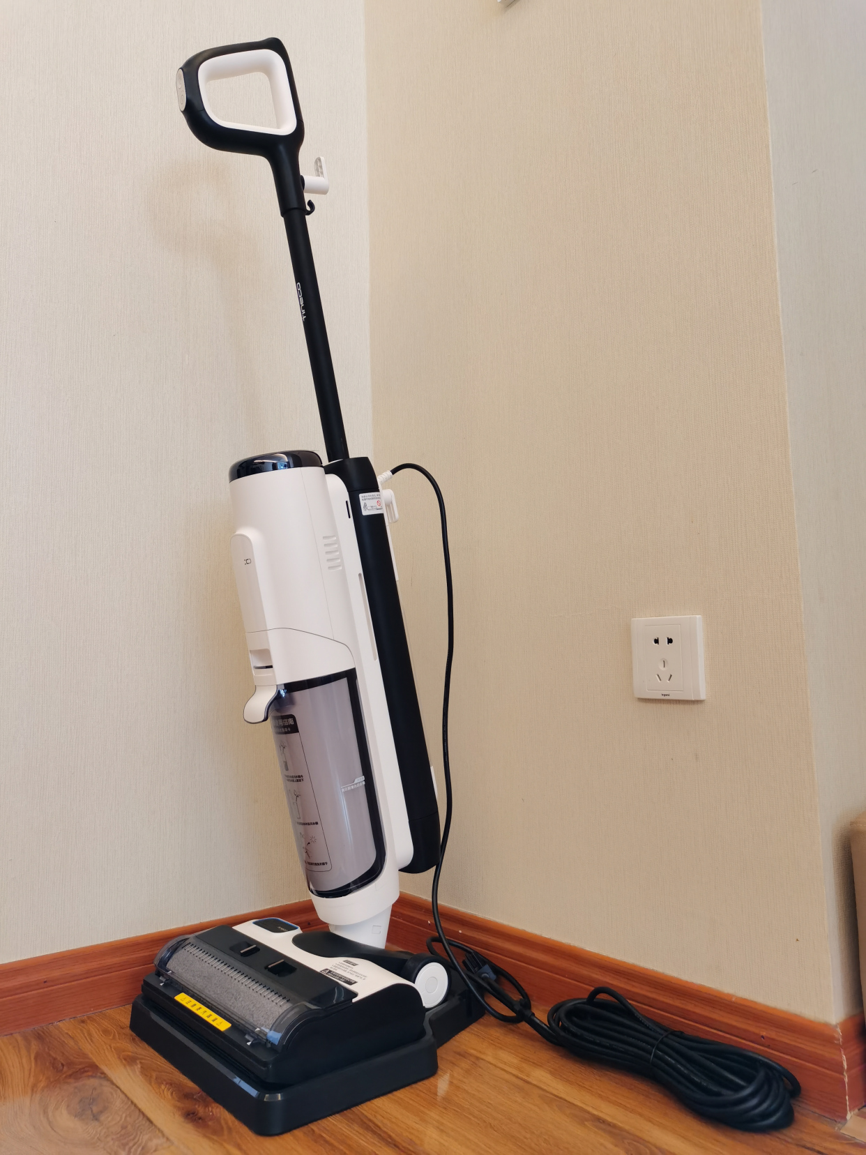 洗地机吸拖一体全自动推荐,家用吸拖智能一体洗地机哪种好用