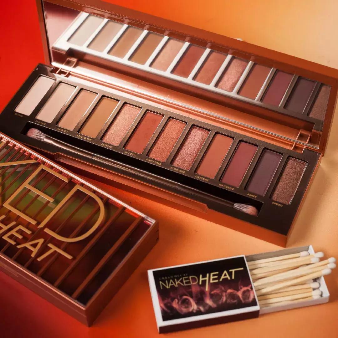 王一博黄子韬华晨宇,王一博和华晨宇眼妆