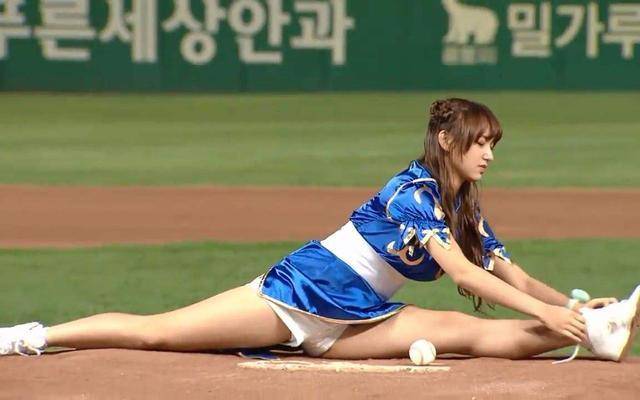 一字马的魅力,一字马被批网红