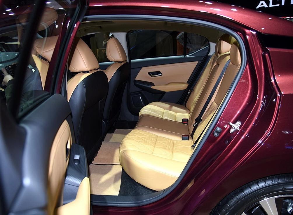 轩逸紧凑型轿车suv,轩逸紧凑级轿车仅排第六