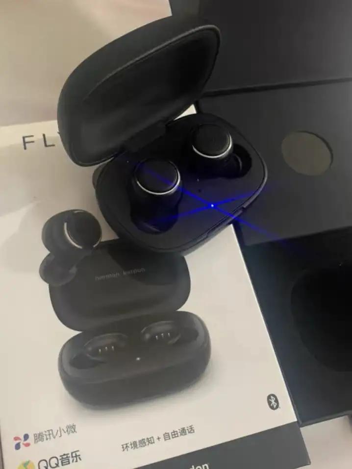 哈曼卡顿fly对比苹果耳机,哈曼卡顿蓝牙耳机flytws使用说明