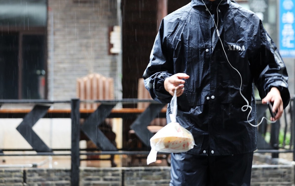 今年上班族做什么副业最好最赚钱,2023年上班族怎么搞副业赚钱