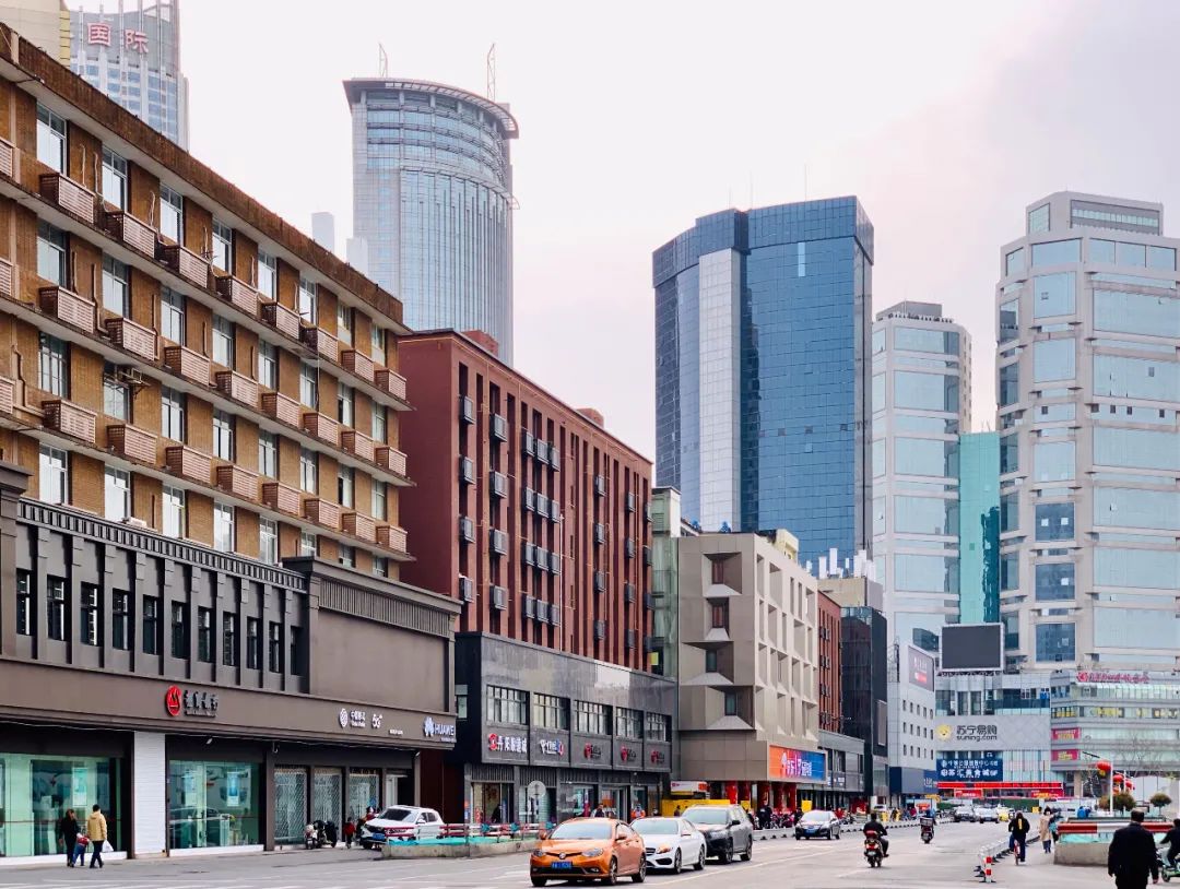 「第二商圈」崩塌记——湖南路的痛与思