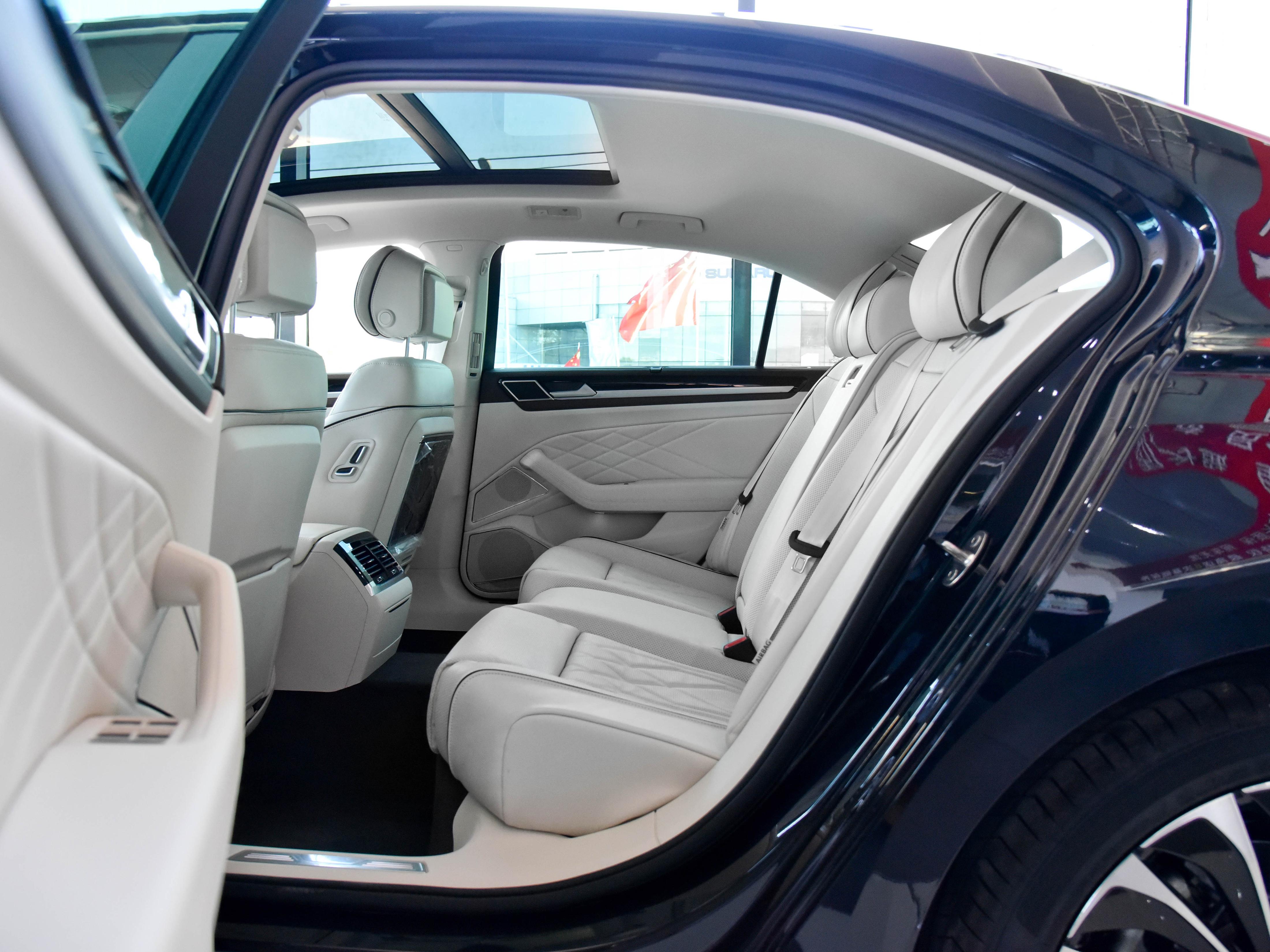 大众辉昂v6和奥迪a6l50tfsi,奥迪a6l辉昂380尊贵奔驰e300l