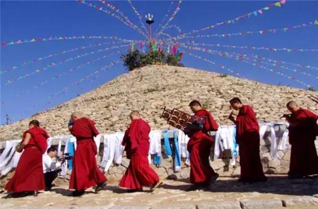 彝族纳西族蒙古族各是什么传统节日,回族藏族壮族蒙古族各是什么节