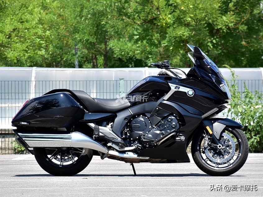 宝马k1600b和哈雷公路滑翔,哈雷k1600