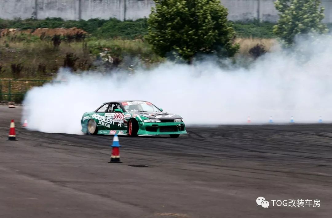 漂移为什么不翻车,漂移的真实感受