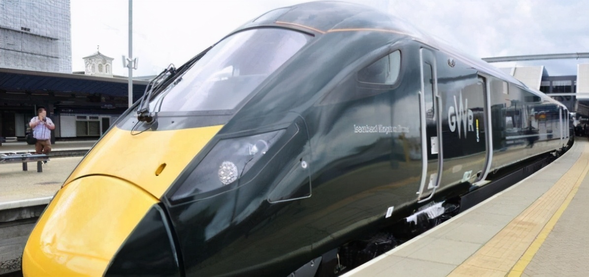 跌下神坛的日本动漫人物,跌落神坛的日本