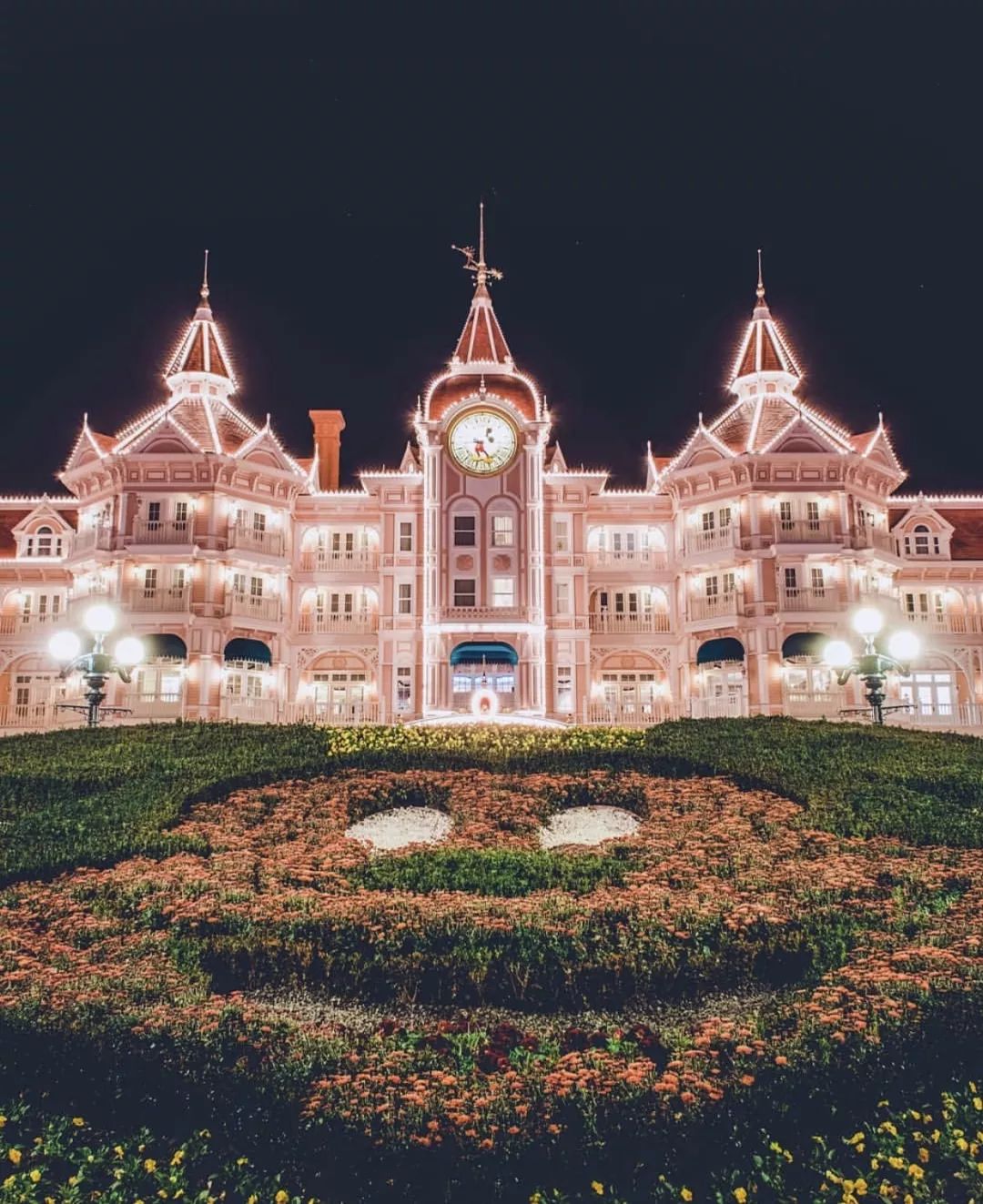 迪士尼必打卡的十个地方,打卡迪士尼纯玩三日