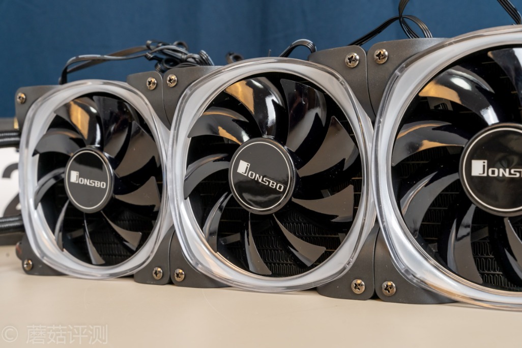 乔思伯tw2-360pro彩色版,酷冷至尊360水冷与乔思伯360水冷