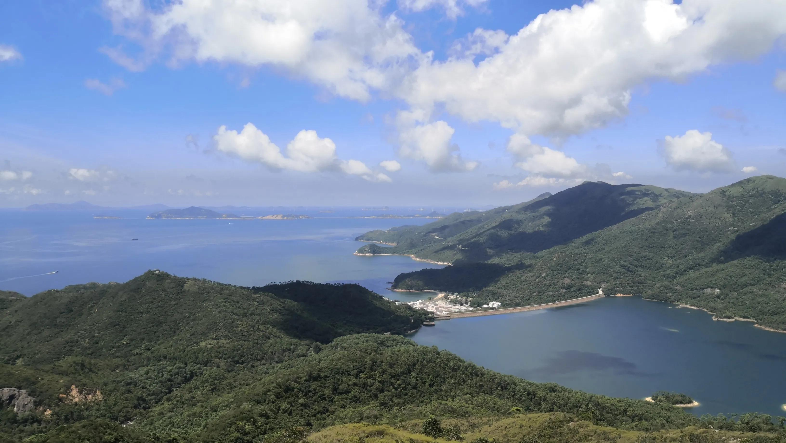 香港凤凰山狗牙岭难度大不大,香港凤凰山最难爬的山