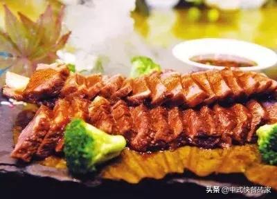 一家餐馆如何打造出自己吸引人的特色？