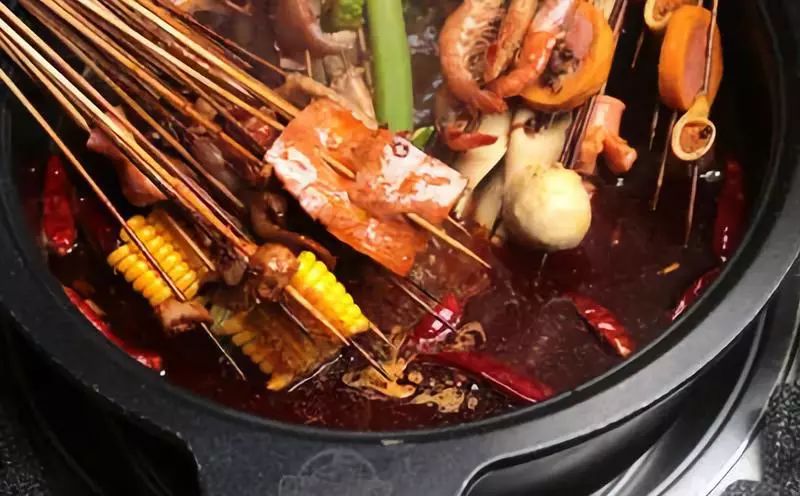 成都路边摊最火爆的小吃,成都特色美食小吃有哪些