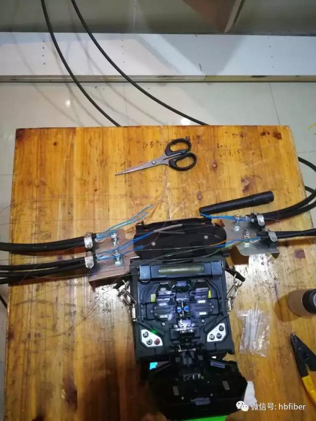 光纤光缆周边配件,光纤周边配件及设备